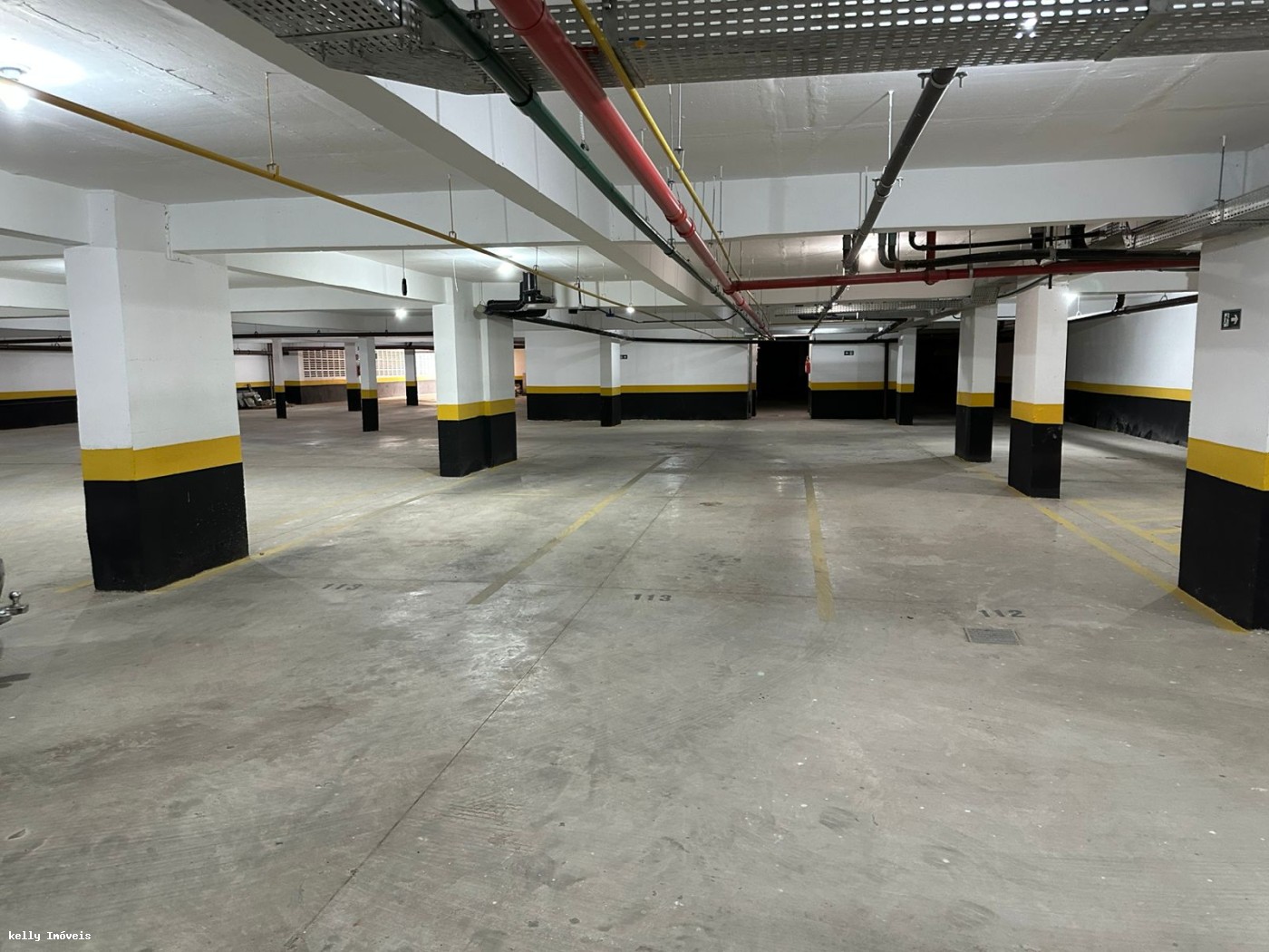 Apartamento para alugar com 3 quartos, 118m² - Foto 18