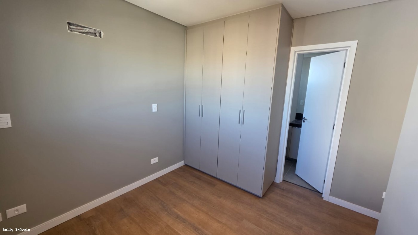 Apartamento para alugar com 3 quartos, 118m² - Foto 29