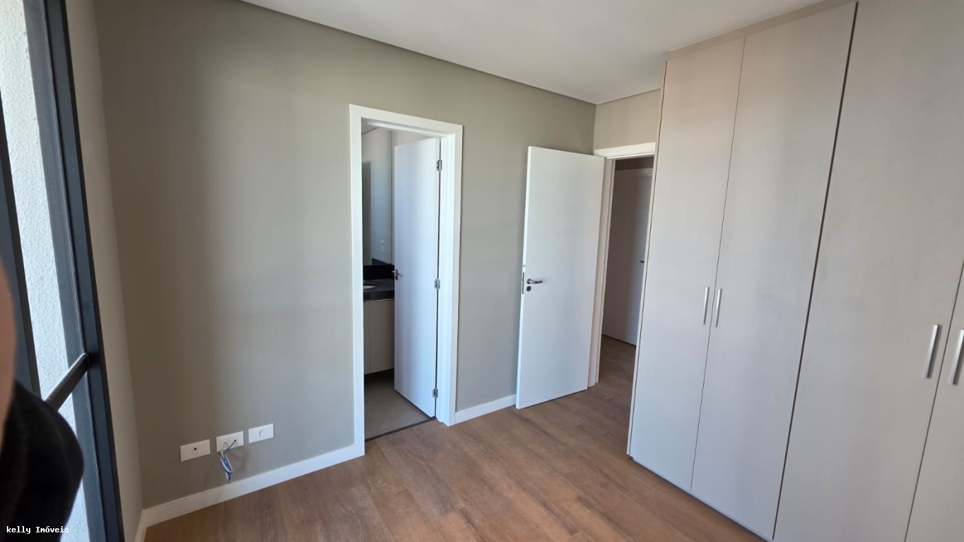 Apartamento para alugar com 3 quartos, 118m² - Foto 28