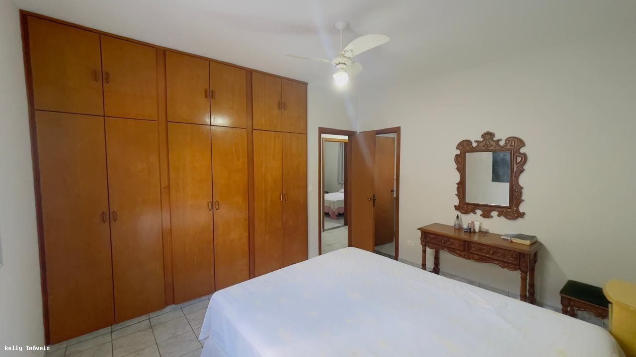 Casa, 3 quartos, 183 m² - Foto 14