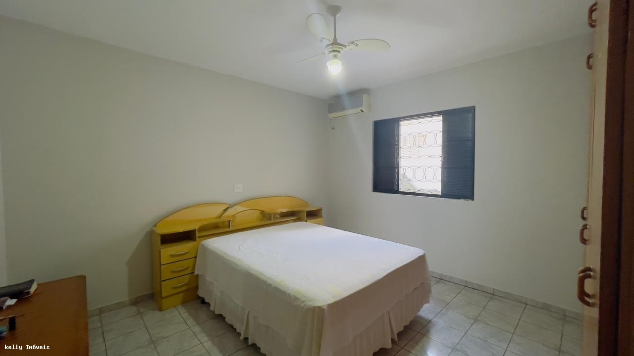 Casa, 3 quartos, 183 m² - Foto 15