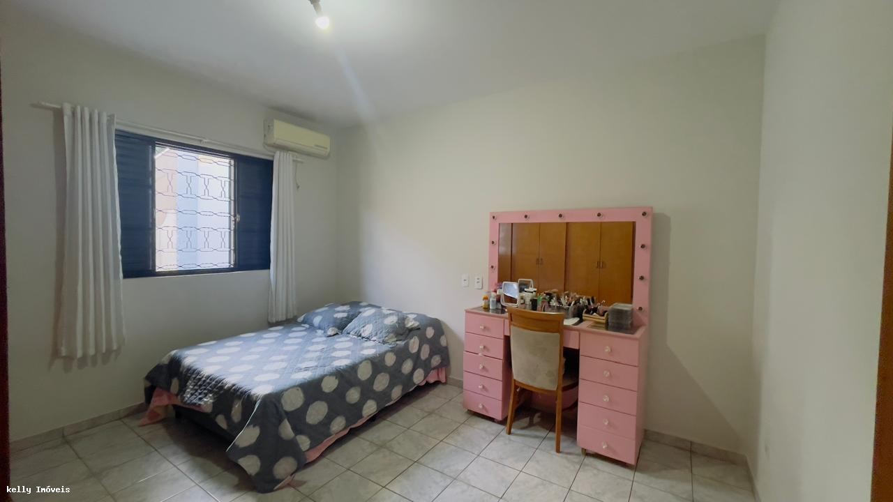 Casa, 3 quartos, 183 m² - Foto 23