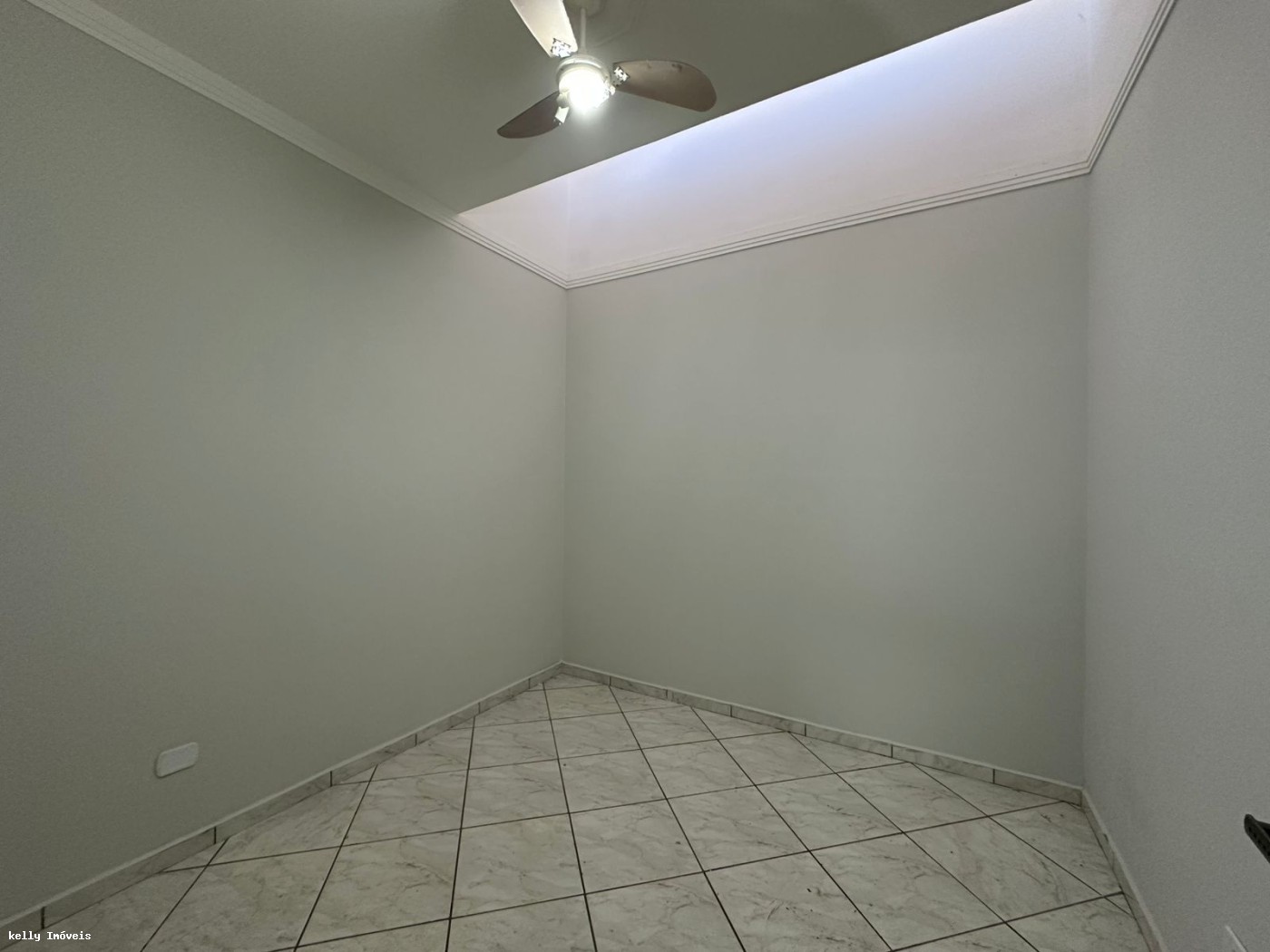 Casa para alugar com 2 quartos, 135m² - Foto 10