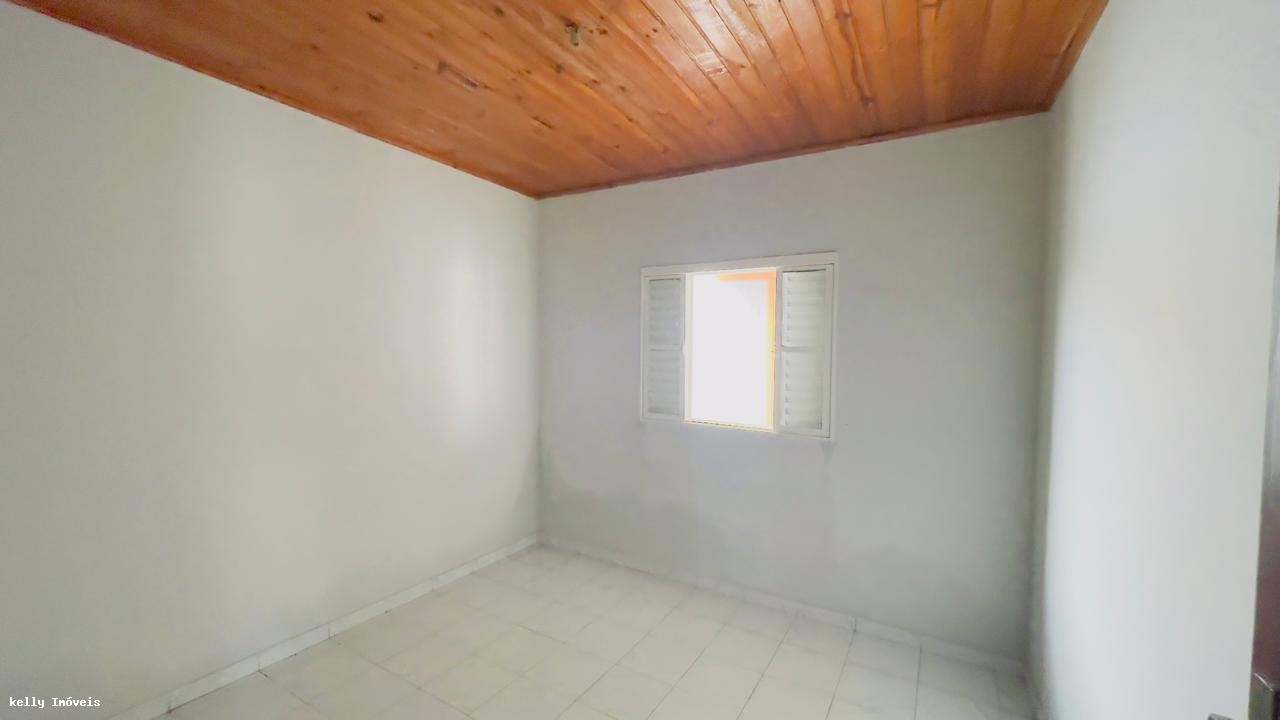 Casa para alugar com 2 quartos, 150m² - Foto 7