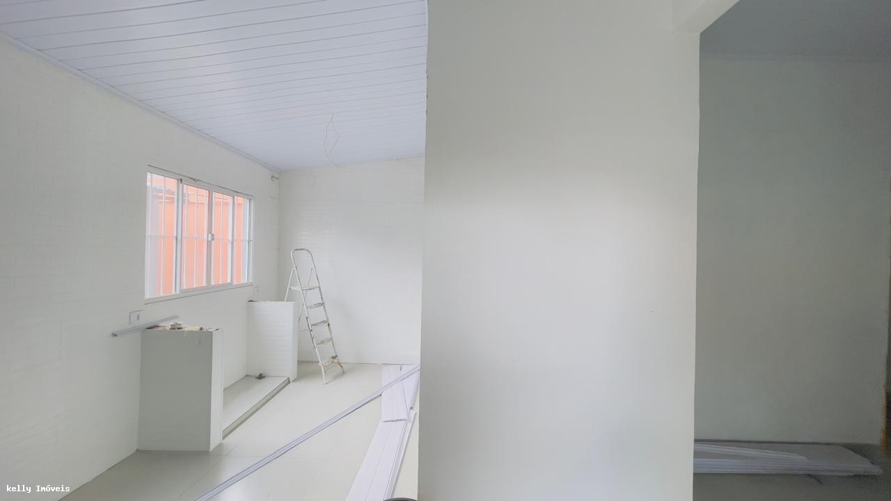 Casa para alugar com 2 quartos, 150m² - Foto 12