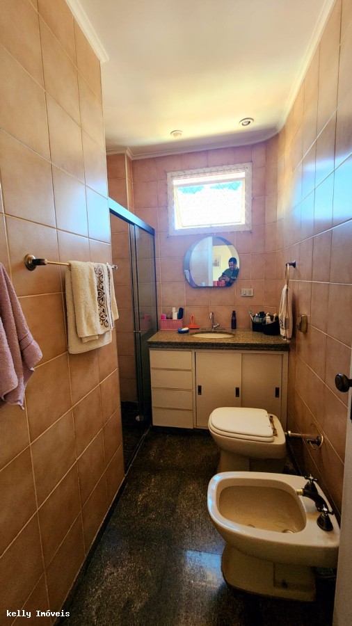 Apartamento, 3 quartos, 195 m² - Foto 2