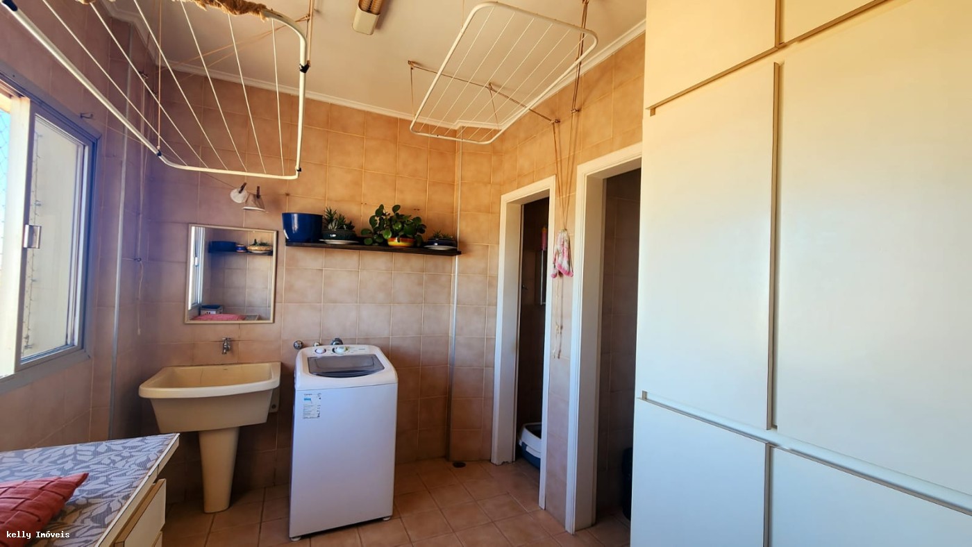 Apartamento, 3 quartos, 195 m² - Foto 14