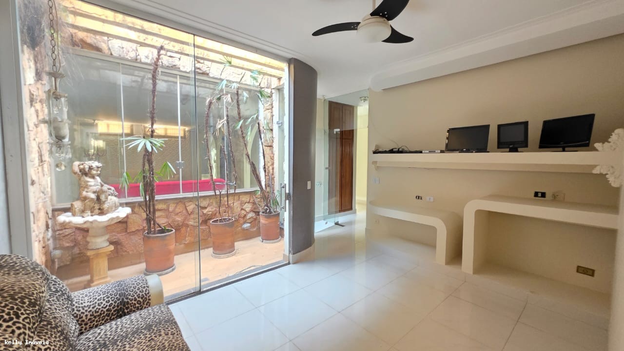 Casa, 5 quartos, 353 m² - Foto 20
