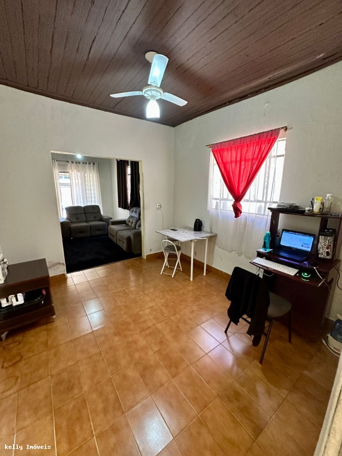 Casa, 3 quartos, 175 m² - Foto 3