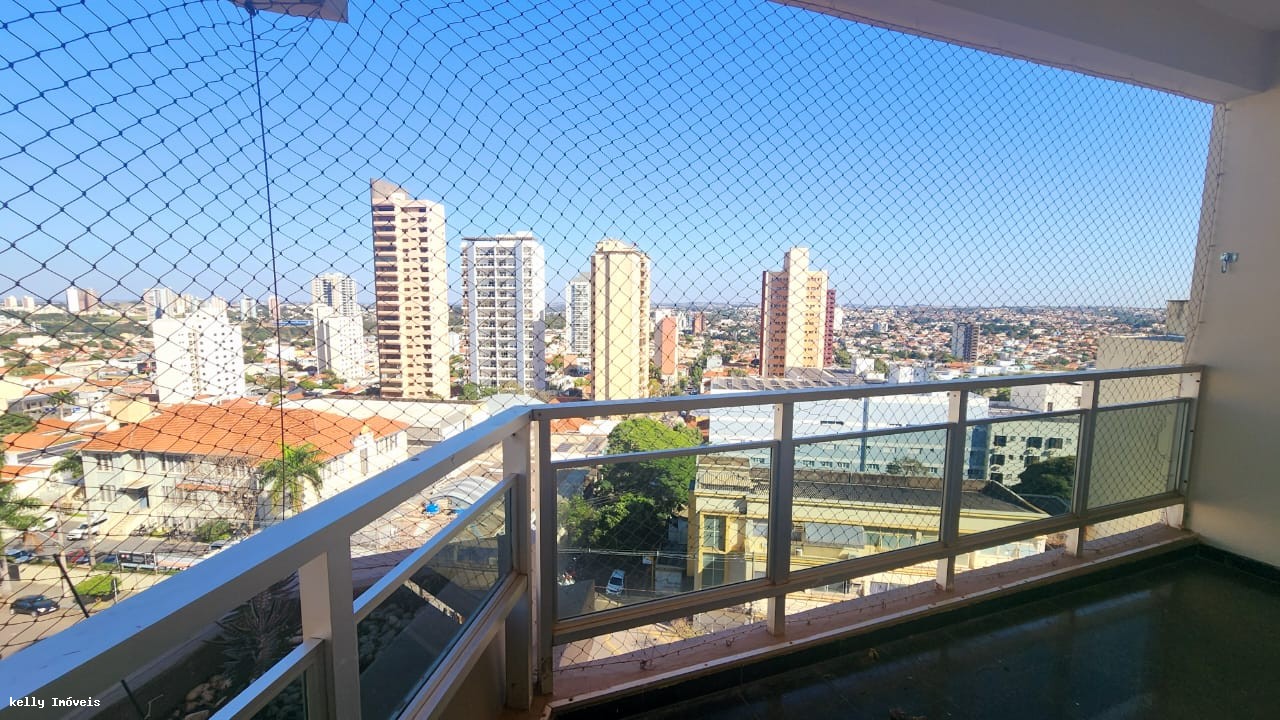 Apartamento para alugar com 3 quartos, 216m² - Foto 2