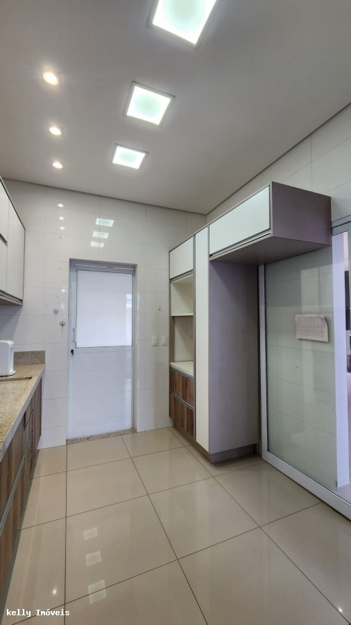 Casa de Condomínio à venda com 3 quartos, 160m² - Foto 8