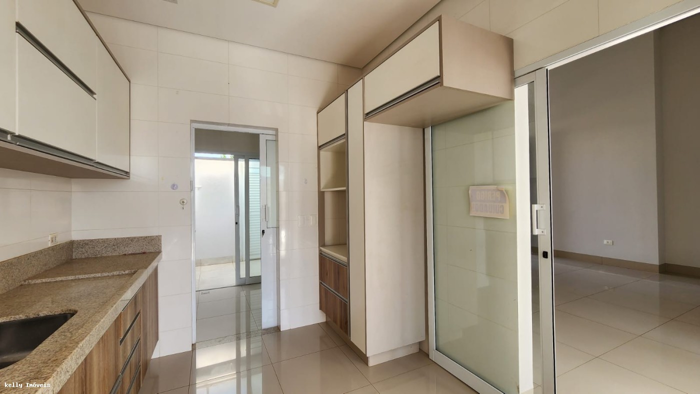 Casa de Condomínio à venda com 3 quartos, 160m² - Foto 25