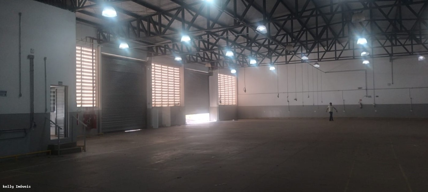 Prédio Inteiro para alugar, 1300m² - Foto 9