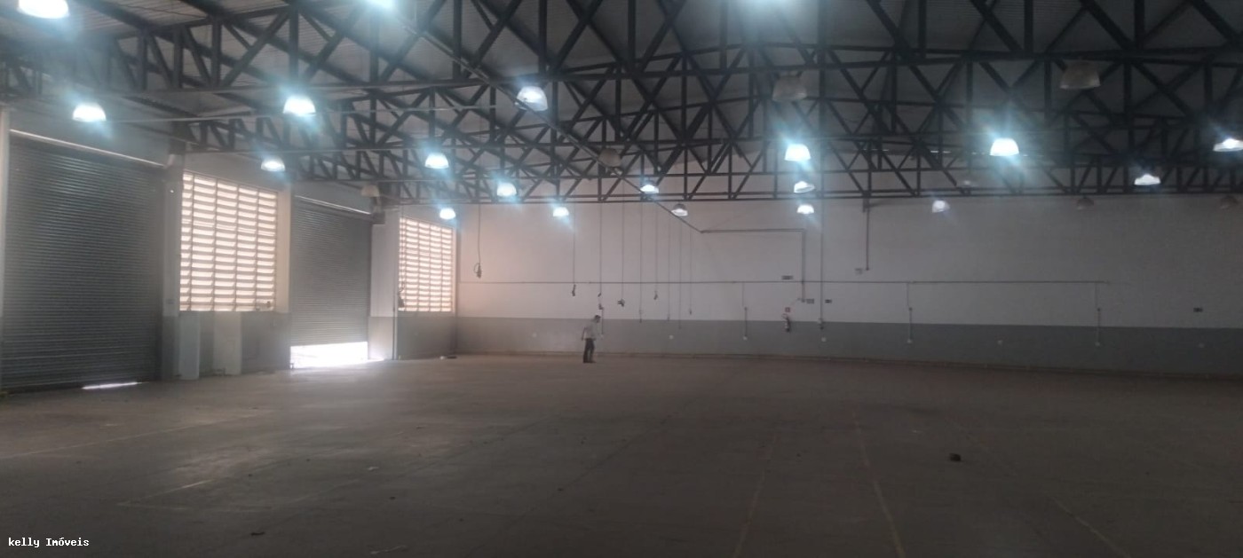 Prédio Inteiro para alugar, 1300m² - Foto 11