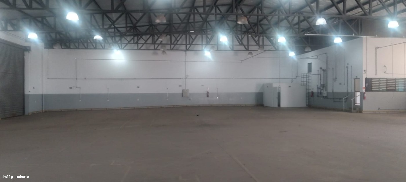 Prédio Inteiro para alugar, 1300m² - Foto 17