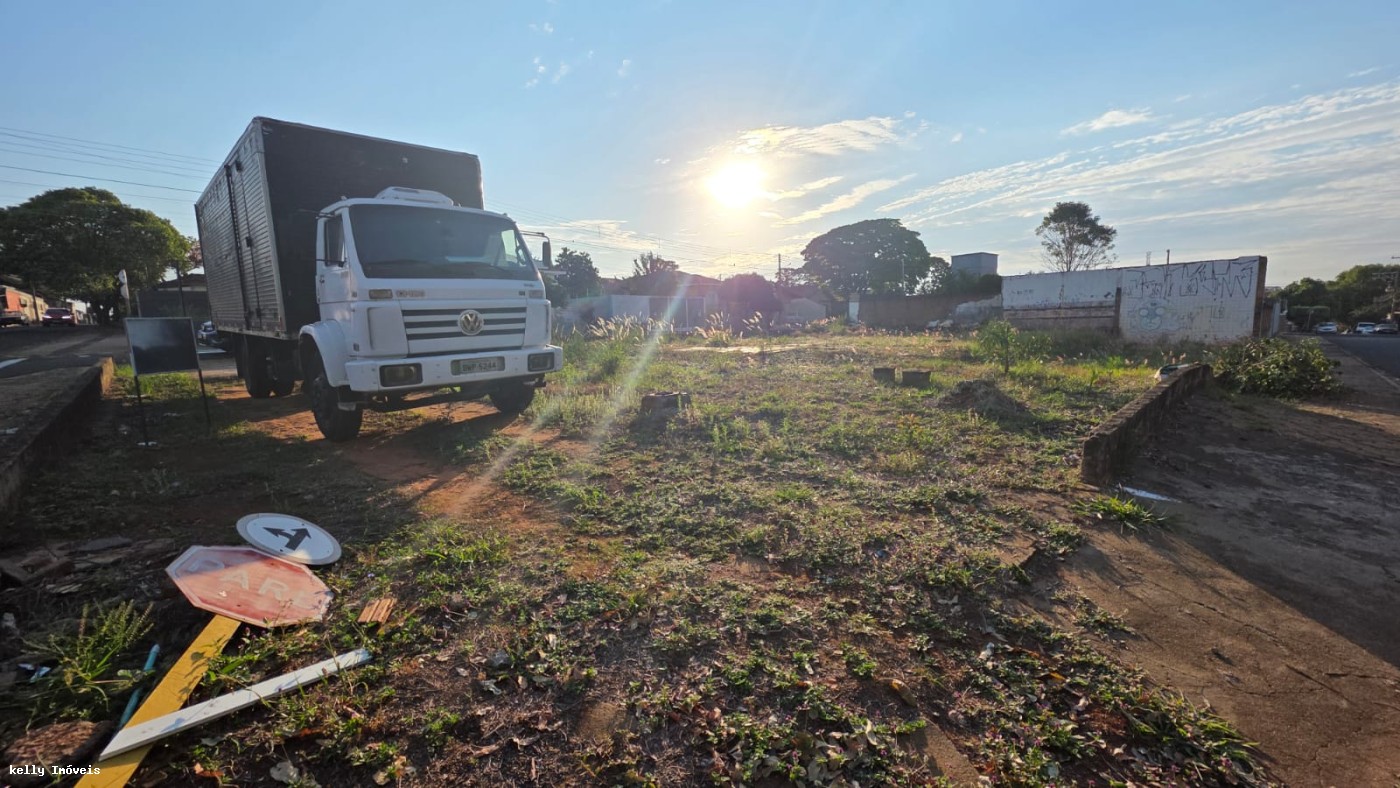 Terreno, 713 m² - Foto 2