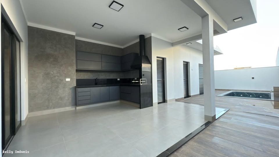 Casa de Condomínio à venda com 3 quartos, 179m² - Foto 3