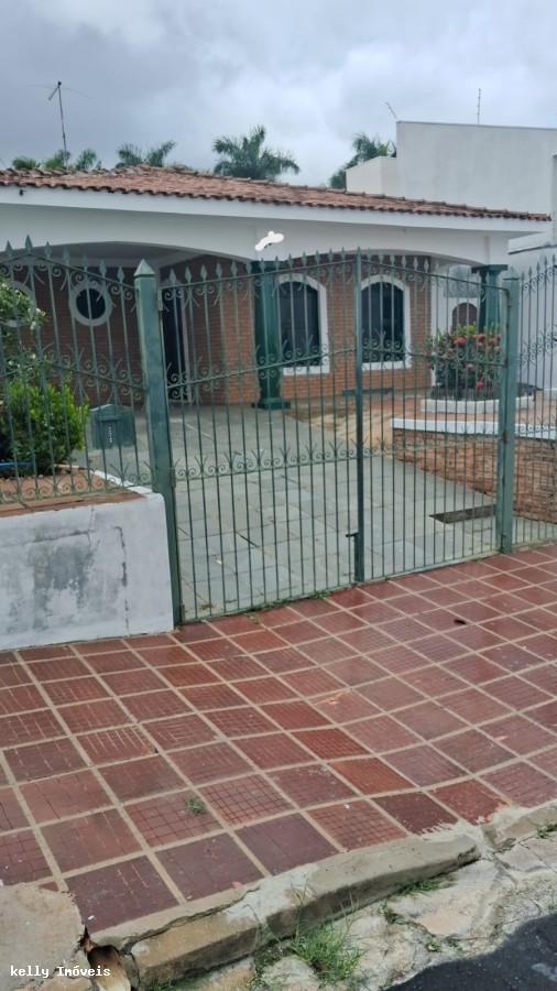 Casa, 3 quartos, 30 m² - Foto 1