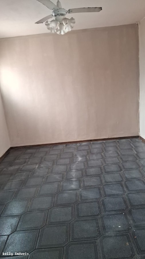Casa à venda com 3 quartos, 30m² - Foto 5