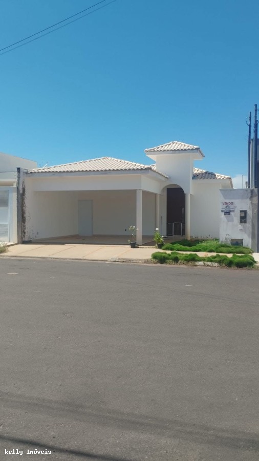 Casa, 3 quartos, 186 m² - Foto 2