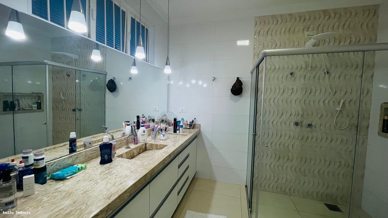 Casa, 4 quartos, 323 m² - Foto 26