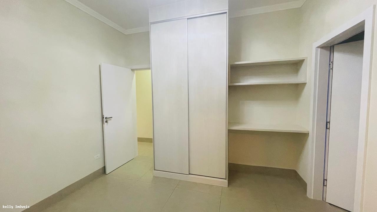Casa de Condomínio à venda com 3 quartos, 185m² - Foto 9
