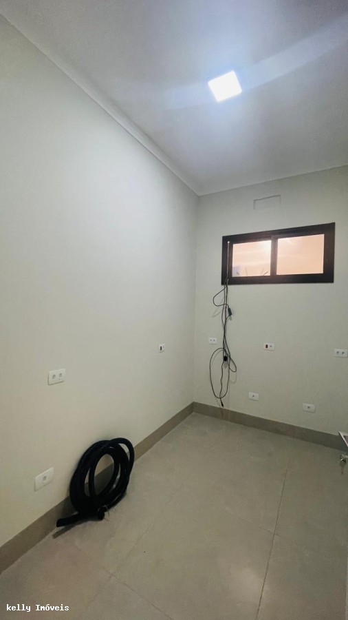 Casa de Condomínio à venda com 3 quartos, 185m² - Foto 12