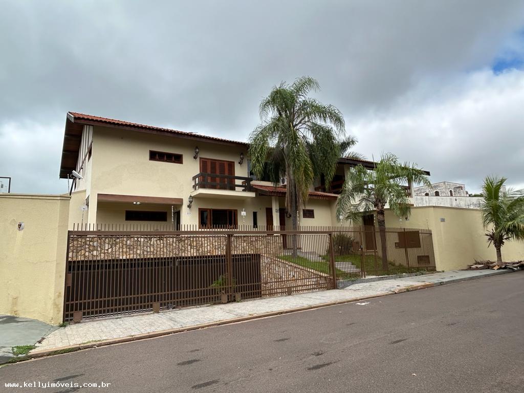 Casa, 5 quartos, 675 m² - Foto 1