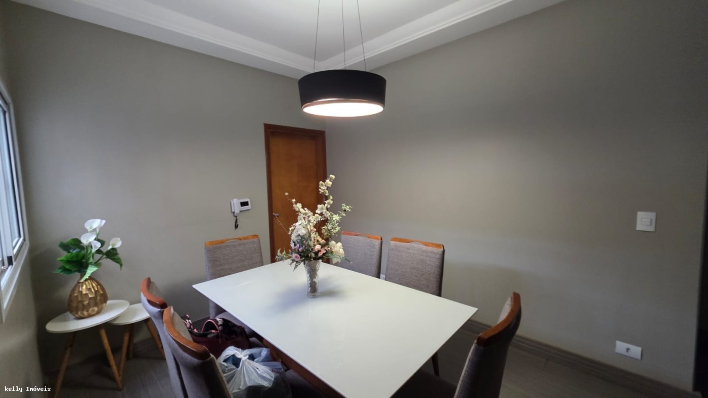 Casa, 3 quartos, 211 m² - Foto 8