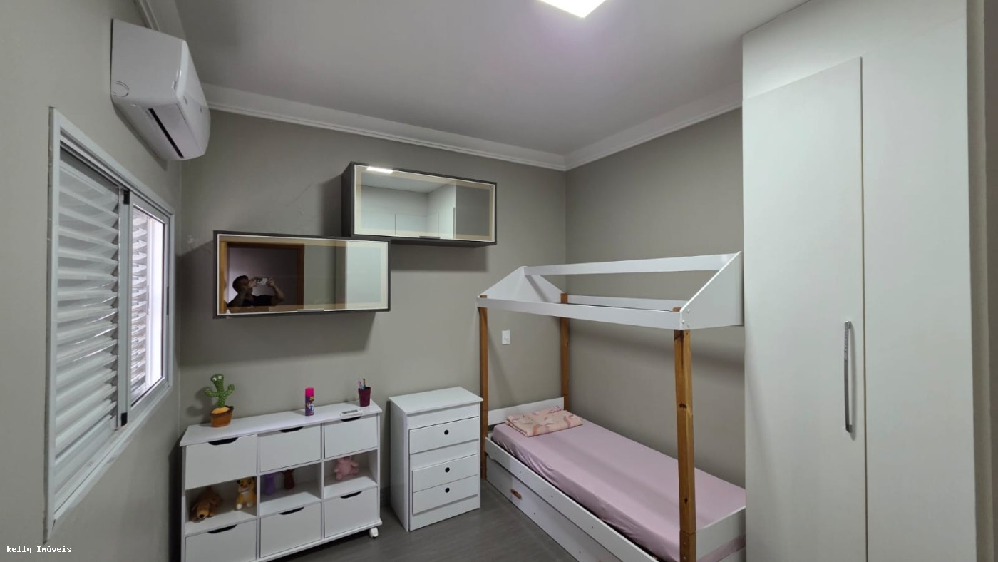 Casa, 3 quartos, 211 m² - Foto 10