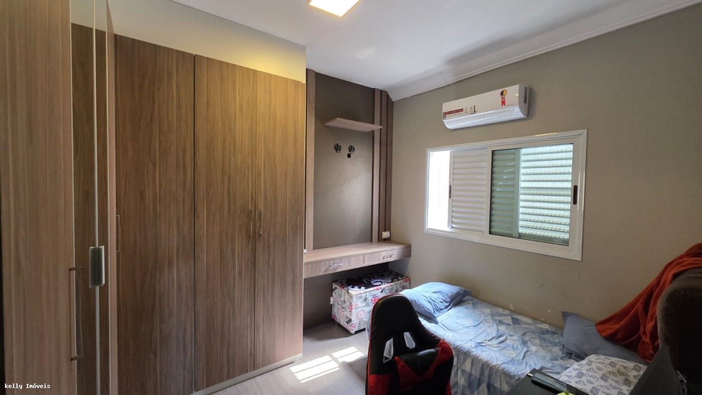 Casa, 3 quartos, 211 m² - Foto 17