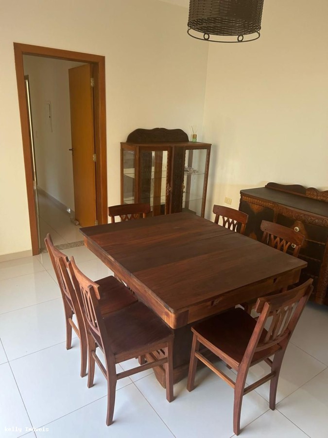 Casa, 3 quartos, 189 m² - Foto 4