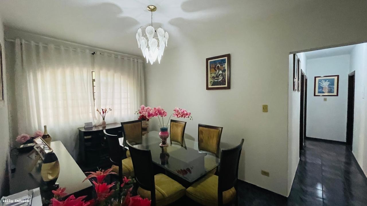 Casa, 3 quartos, 231 m² - Foto 12