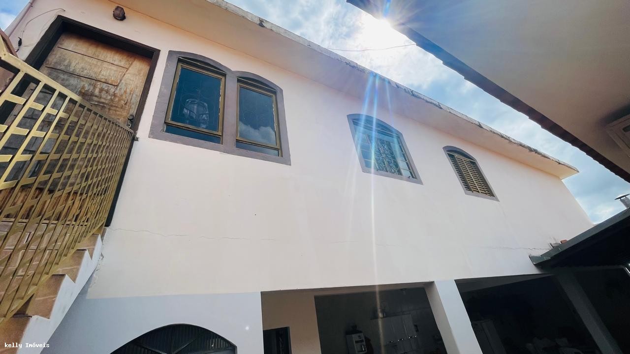 Casa, 3 quartos, 231 m² - Foto 3