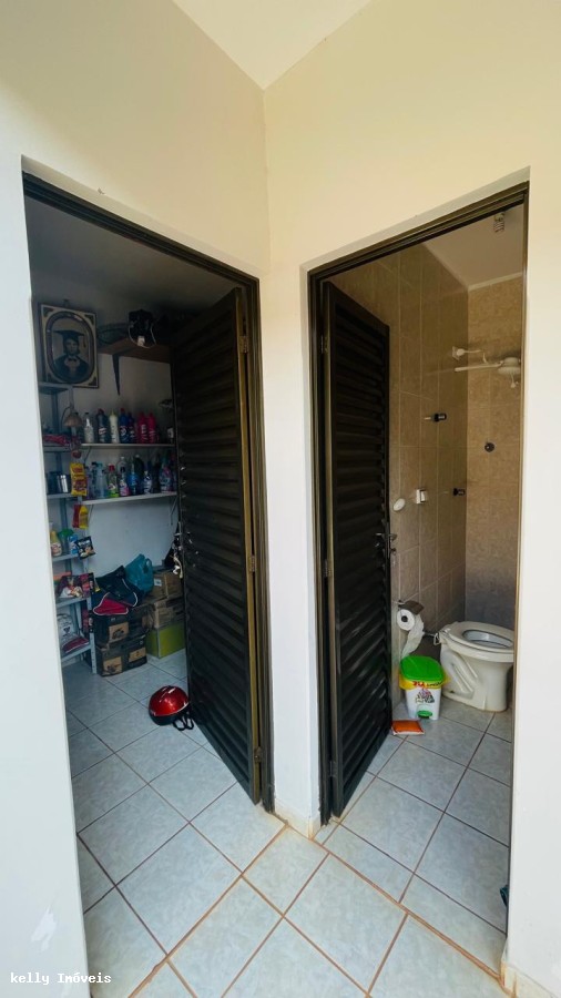 Casa, 3 quartos, 231 m² - Foto 17