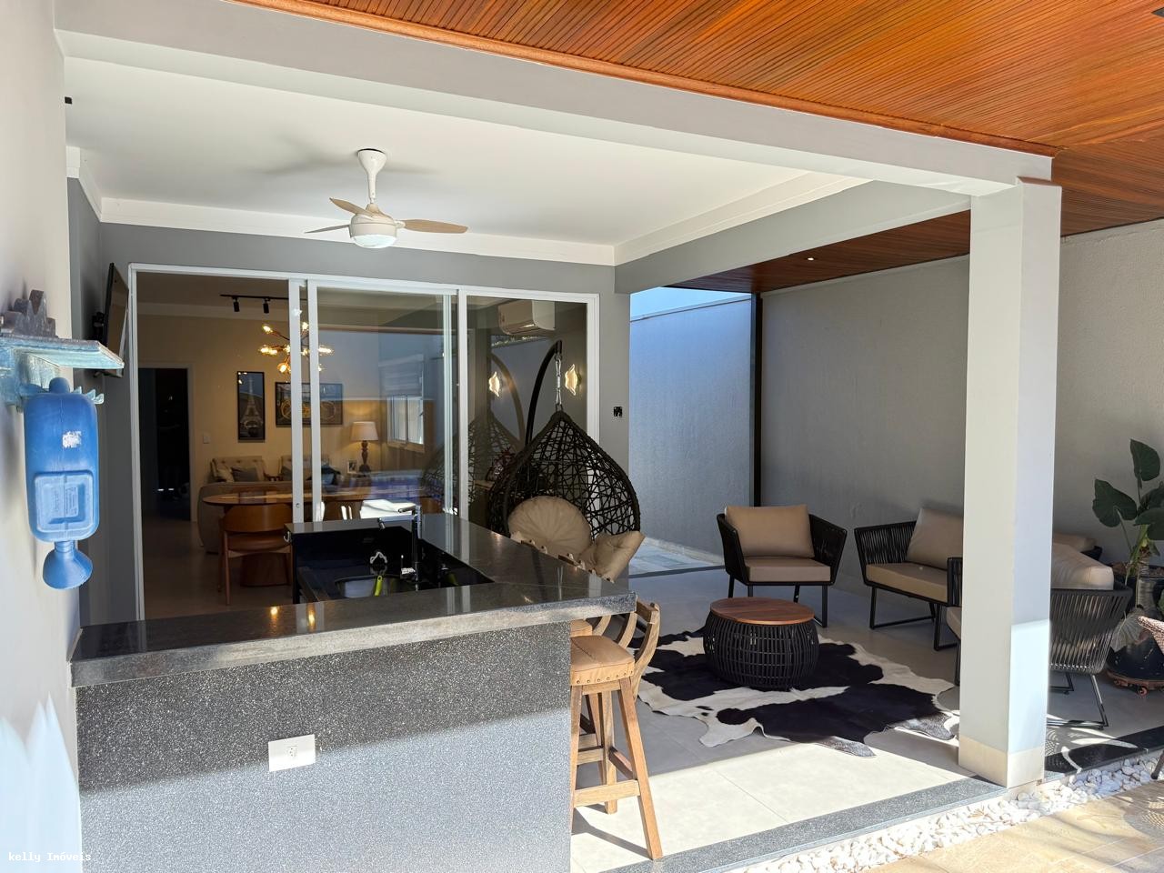 Casa, 3 quartos, 186 m² - Foto 1