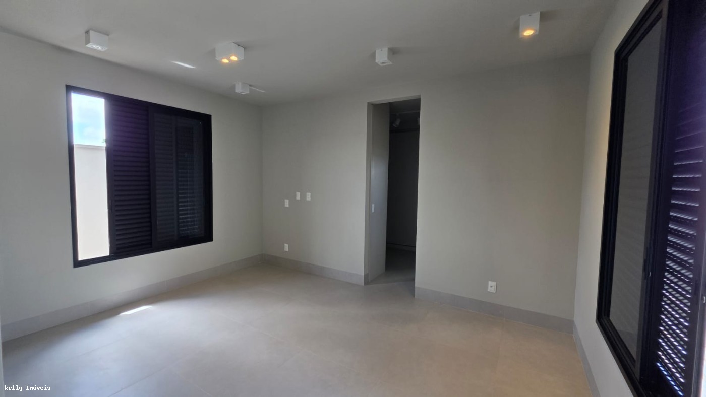 Casa, 3 quartos, 210 m² - Foto 7