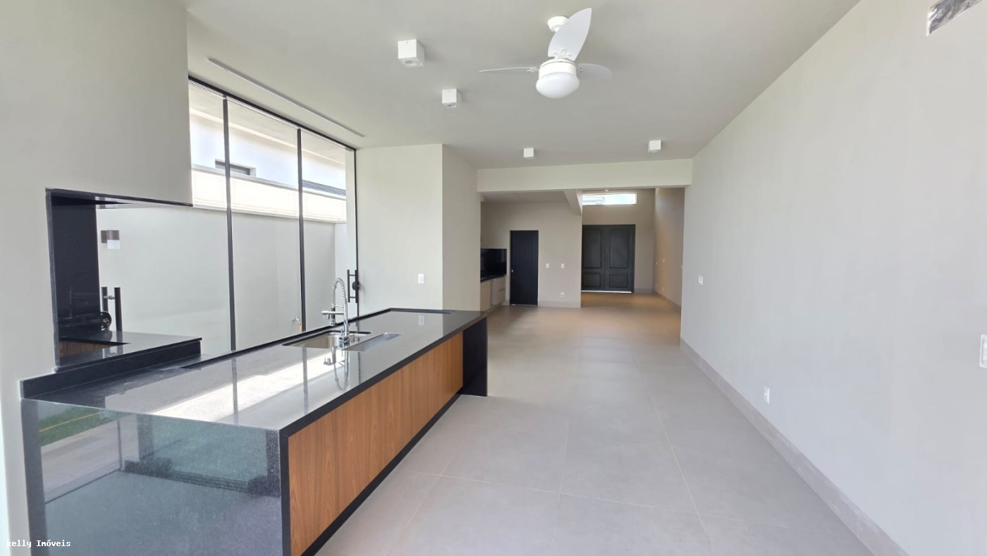 Casa, 3 quartos, 210 m² - Foto 17