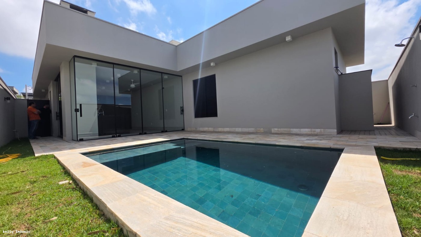 Casa, 3 quartos, 210 m² - Foto 3