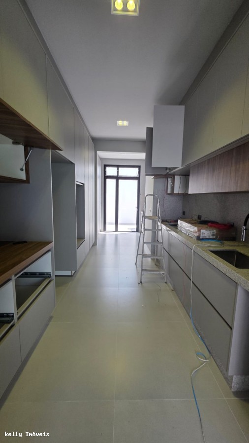Casa, 4 quartos, 220 m² - Foto 5