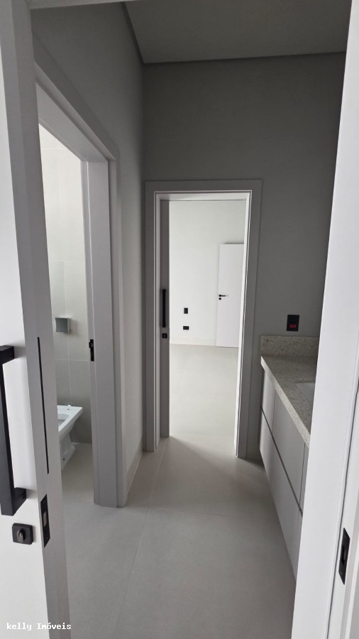 Casa, 4 quartos, 220 m² - Foto 14