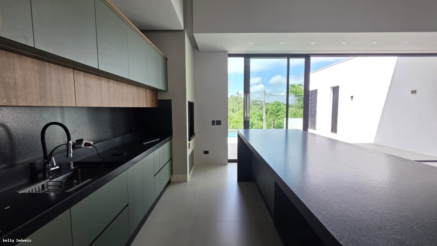 Casa, 4 quartos, 220 m² - Foto 22