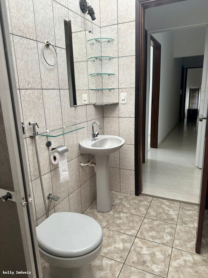 Casa, 3 quartos, 242 m² - Foto 8