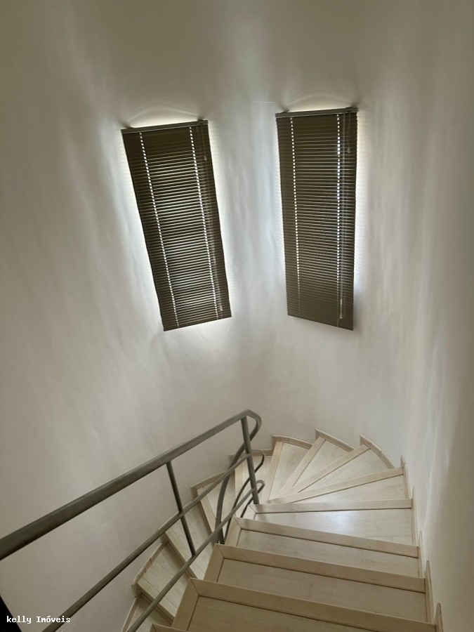 Casa, 3 quartos, 242 m² - Foto 12