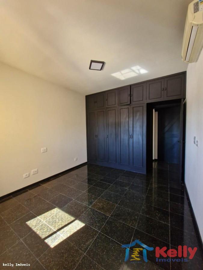 Apartamento, 3 quartos, 240 m² - Foto 9