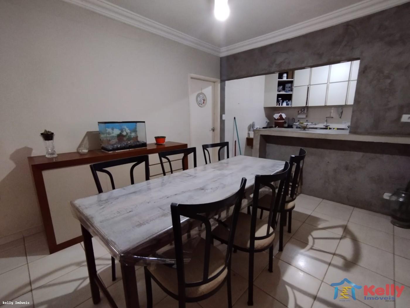 Casa, 3 quartos, 175 m² - Foto 4