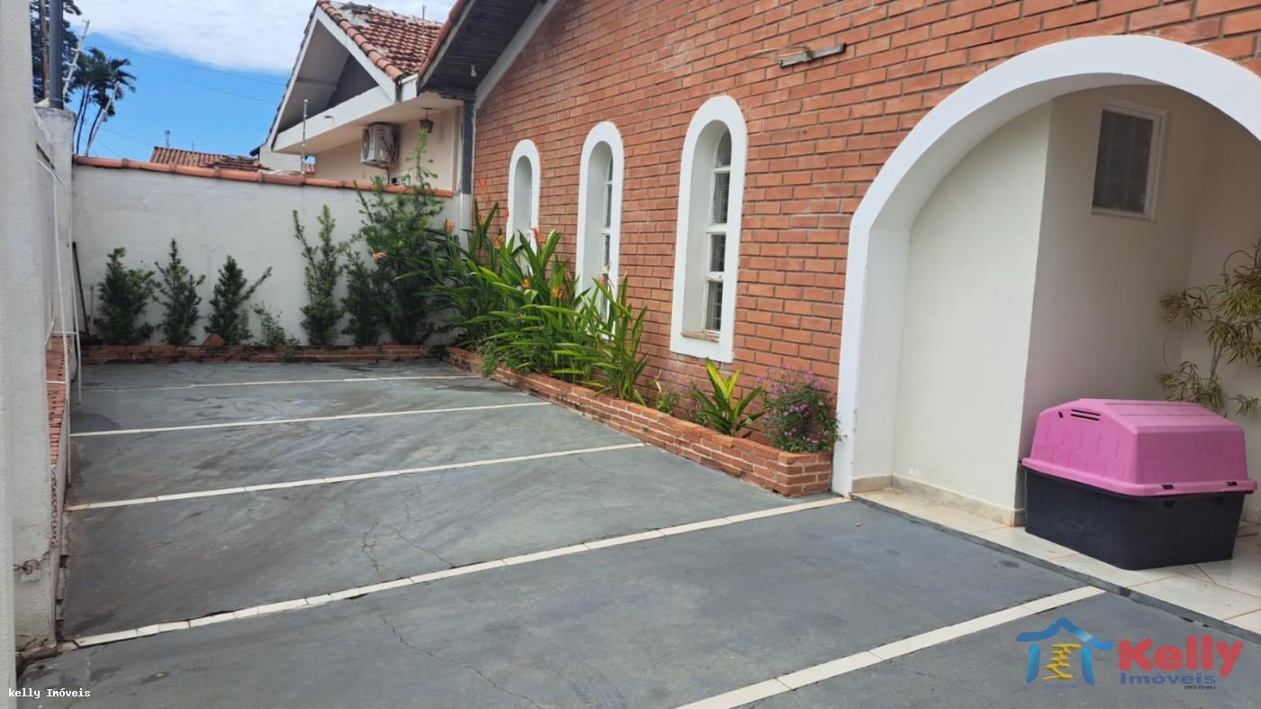 Casa, 3 quartos, 175 m² - Foto 24