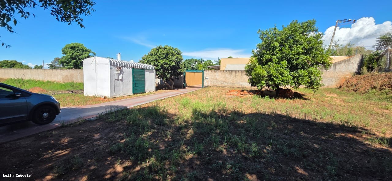 Chácara, 3 quartos, 672 m² - Foto 2