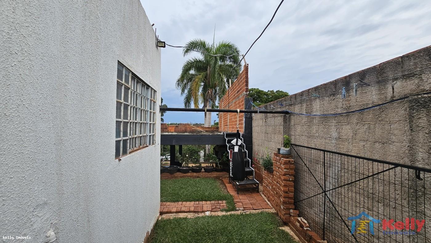 Chácara, 3 quartos, 750 m² - Foto 2