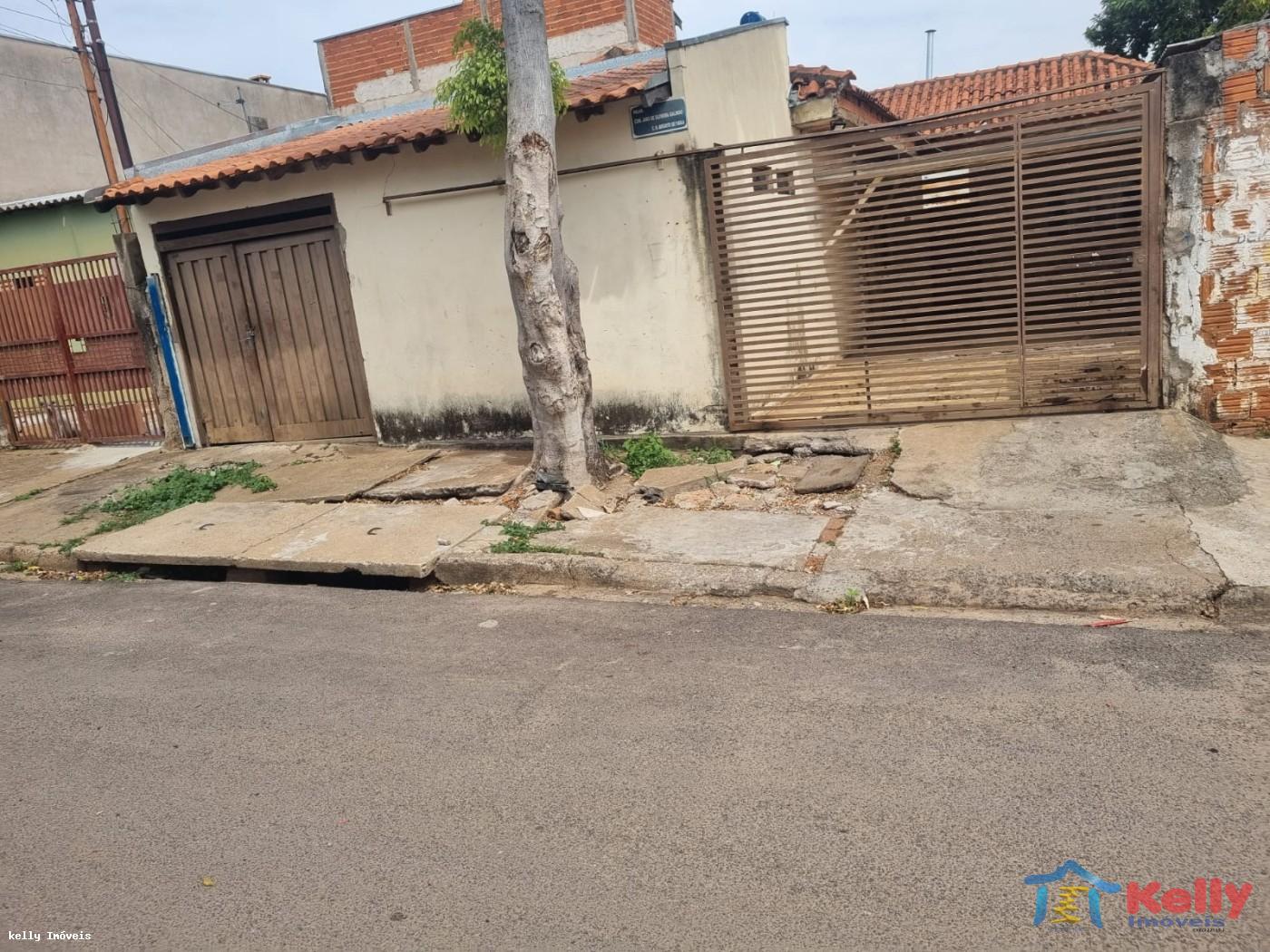 Casa, 3 quartos, 132 m² - Foto 2